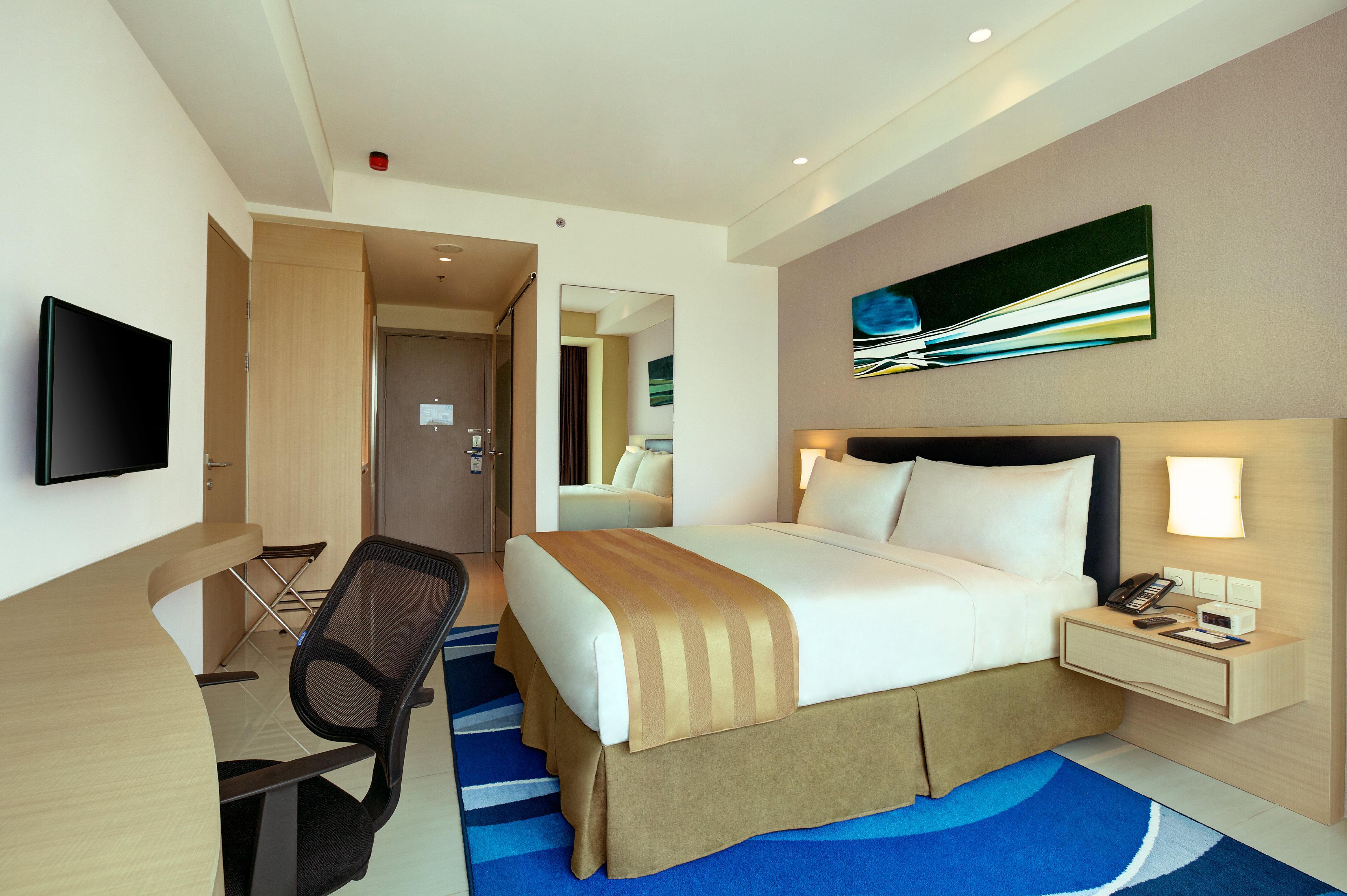 Holiday Inn Express Jakarta International Expo By Ihg Exterior foto