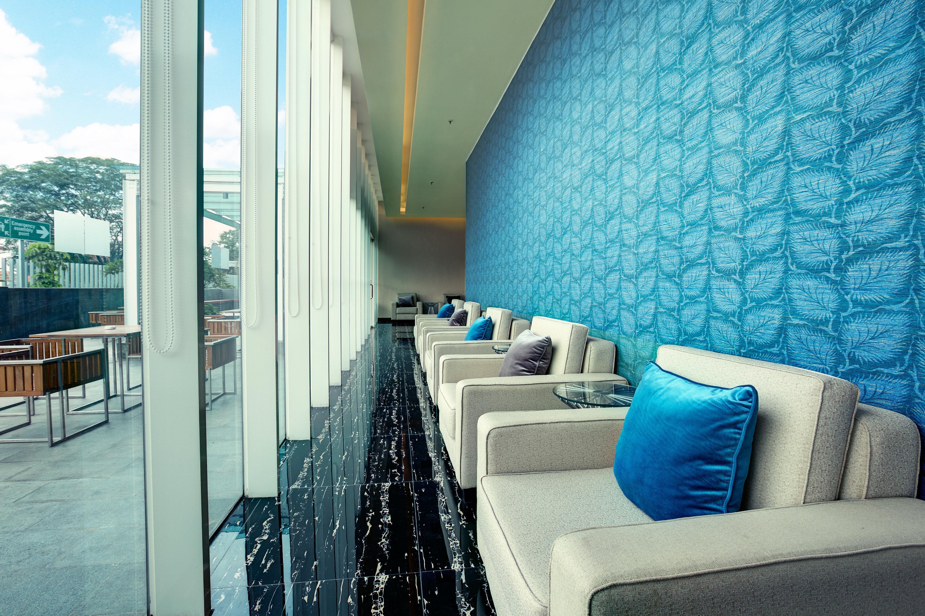 Holiday Inn Express Jakarta International Expo By Ihg Exterior foto